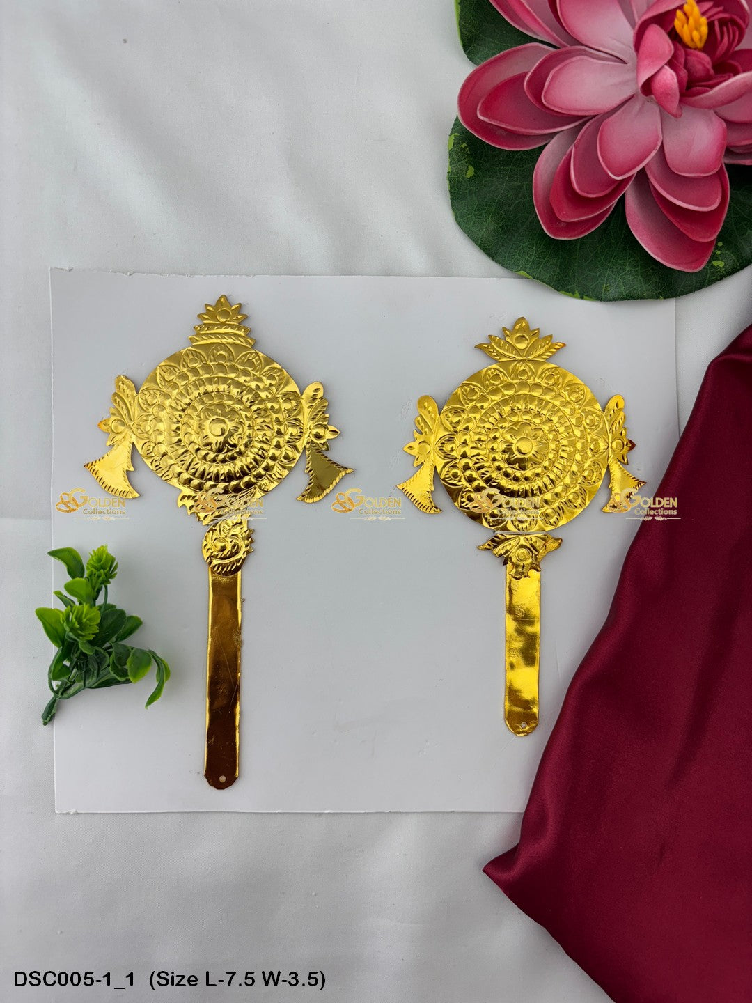 Vishnus Shankha Chakra Pair Traditional Brass Stone Decor Size: 7.5 x 3.5, Color: Gold, Style: Shank Chakra Image 1