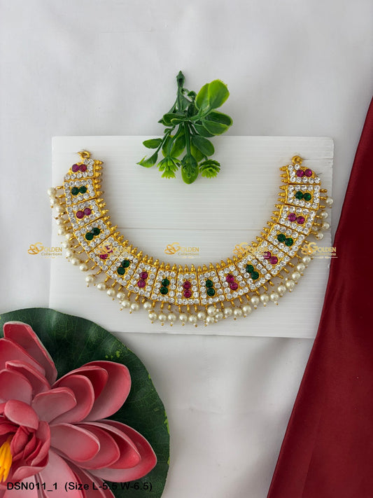 Deity Jewellery Online - GoldenCollections Size: 5.5 X 6.5, Color: Multi, Style: 1 Step Image 1