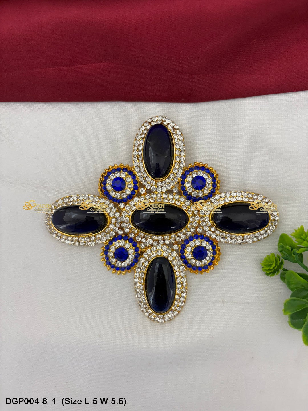 Deity Jewellery Pendant Goldencollections Size: 5 x 5.5, Color: Blue, Style: Pendant Image 1