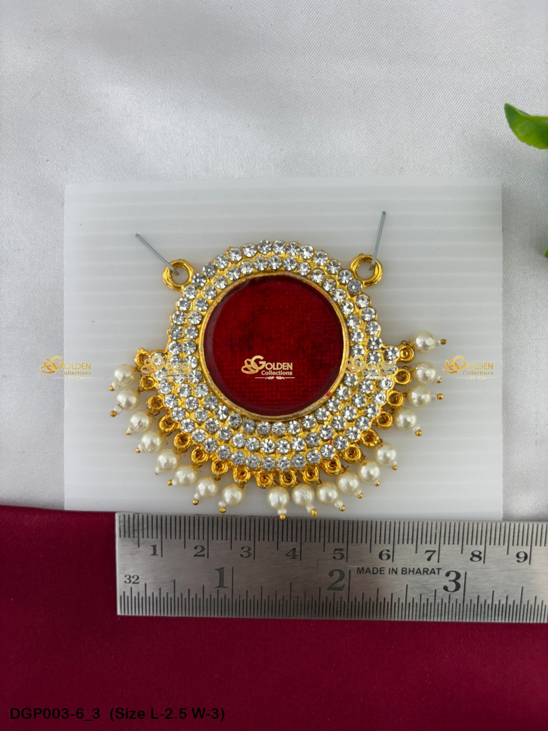 Deity Lockets Goldencollections Size: 1.5 x 2, Color: Maroon, Style: Pendant Image 003-6_3