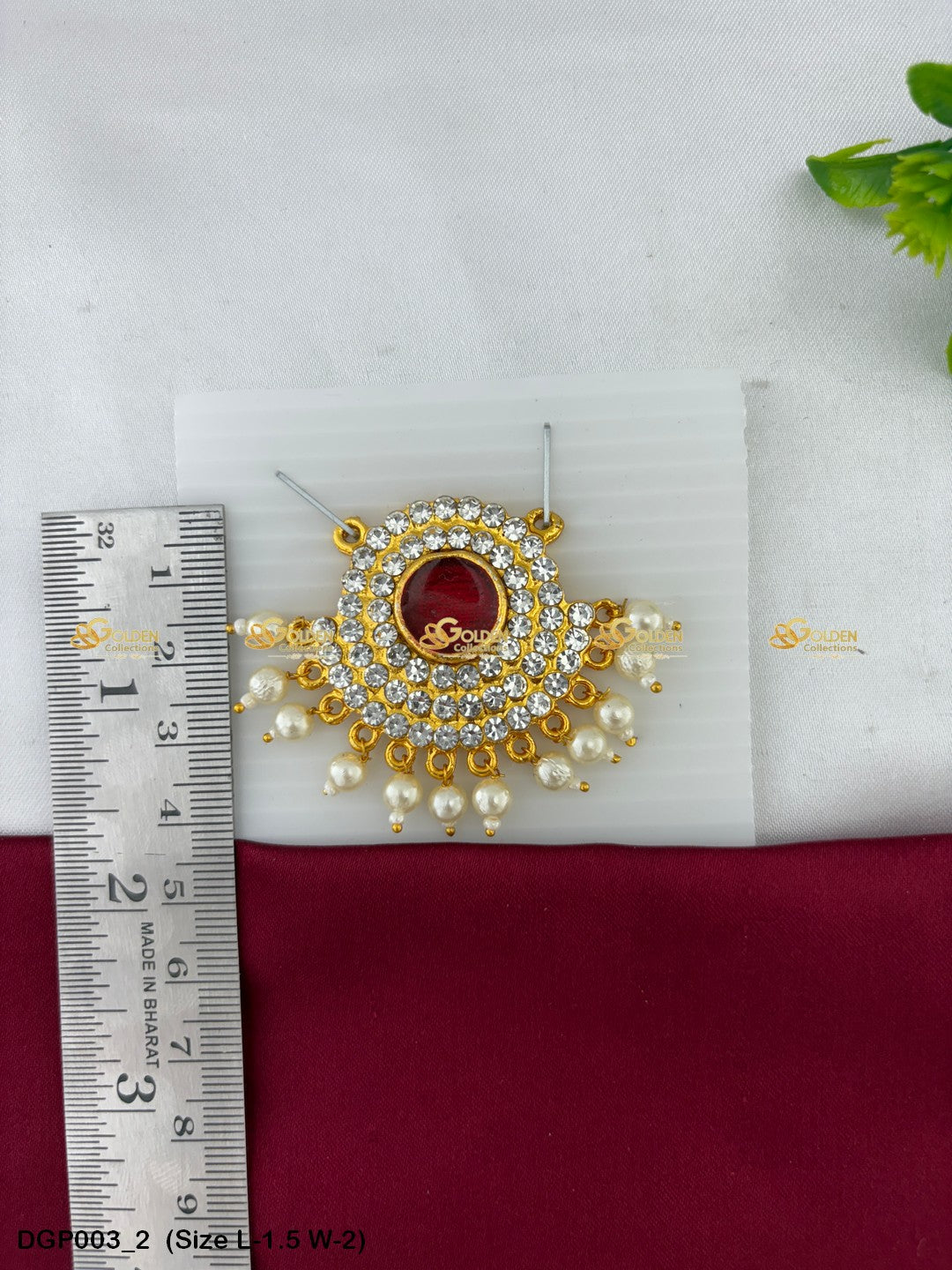 Deity Lockets Goldencollections Size: 1.5 x 2, Color: Maroon, Style: Pendant Image 003_2