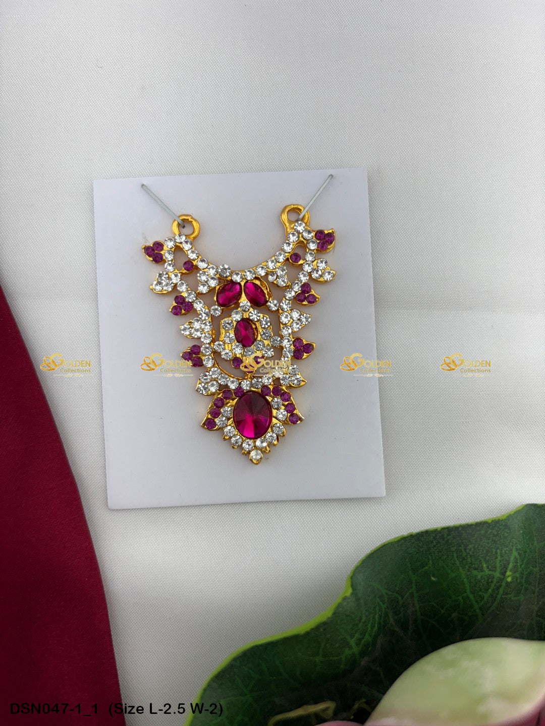 Deity Stone Necklace Goldencollections Size: 2.5 X 2, Color: Pink, Style: 1 Step Image 1