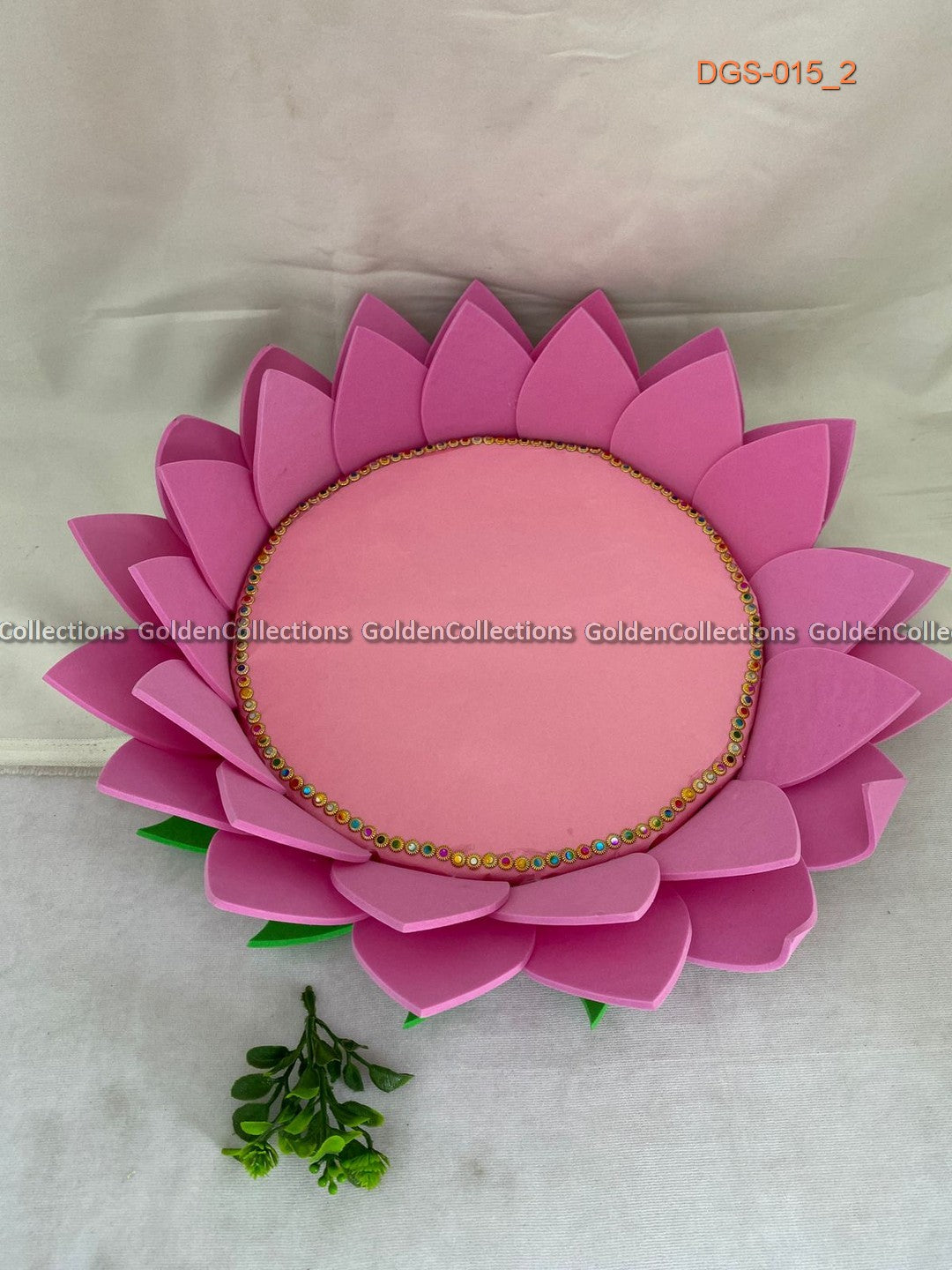 Divine Lotus Stand for Varalakshmi Vratham - Goldencollections DGS-015 2