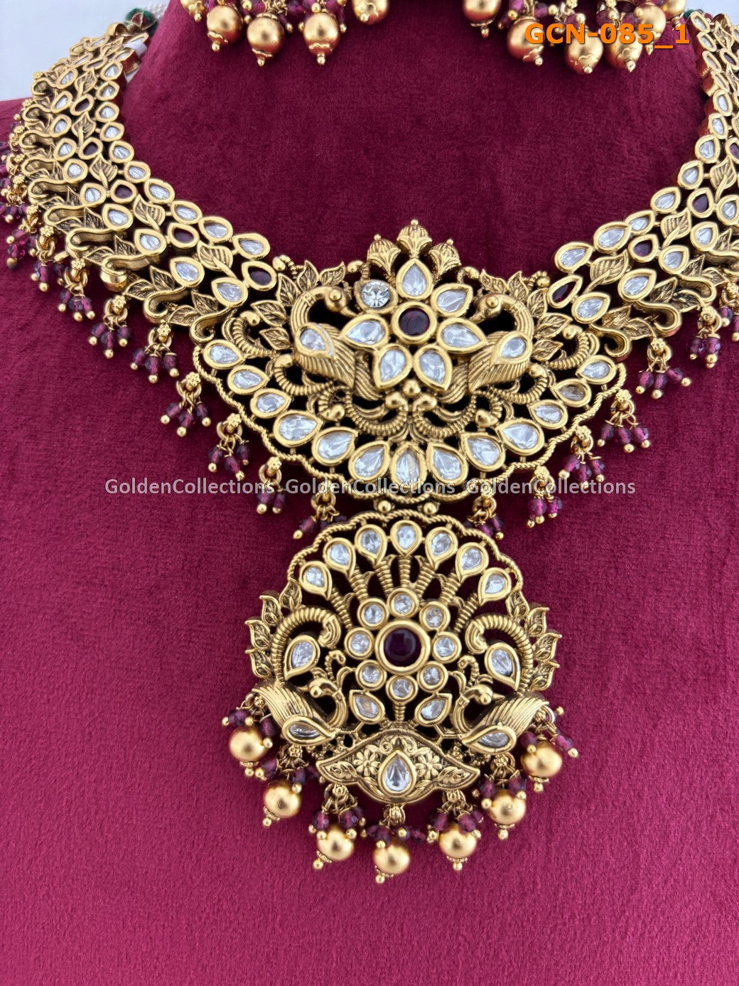 Big costume jewelry necklaces store