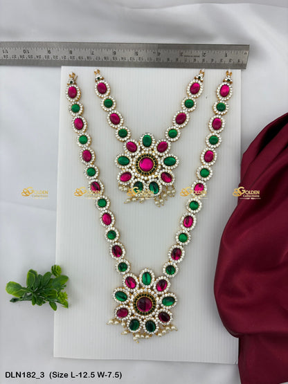 Traditional Goddess Lakshmi Necklace Goldencollections Size: 12.5 X 7.5, Color: Multi, Style: 2 Step Image 3