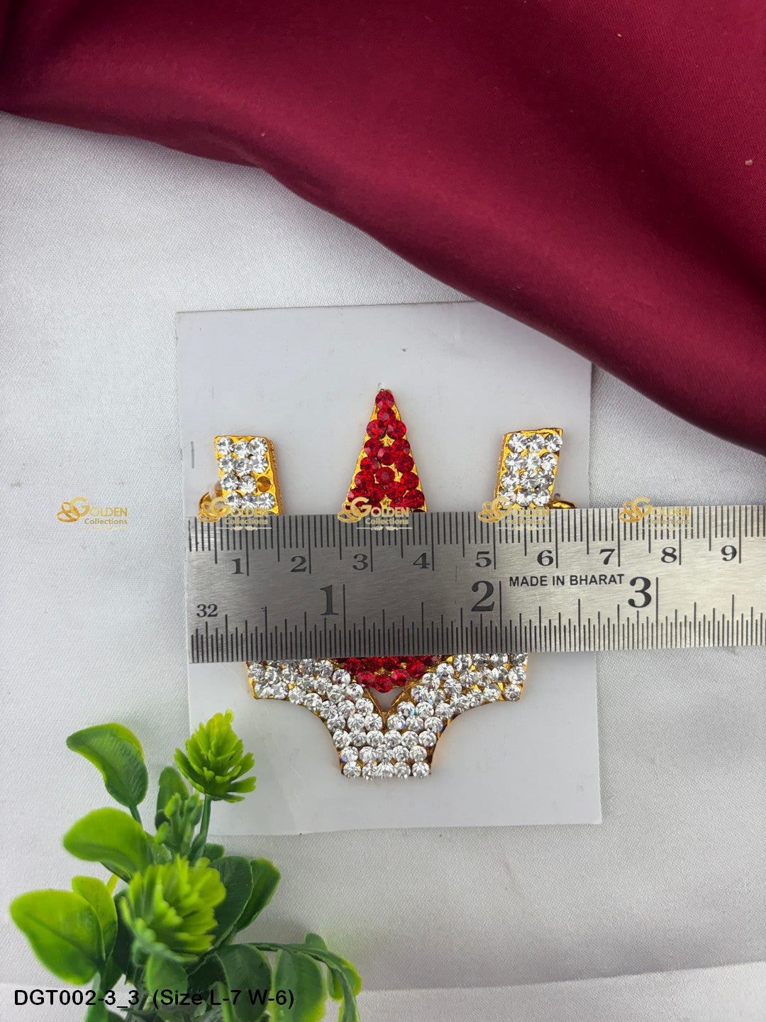 Vishnu Bindi Goldencollections Size: 7 x 6, Color: Multi, Style: Balaji Namam Image 3