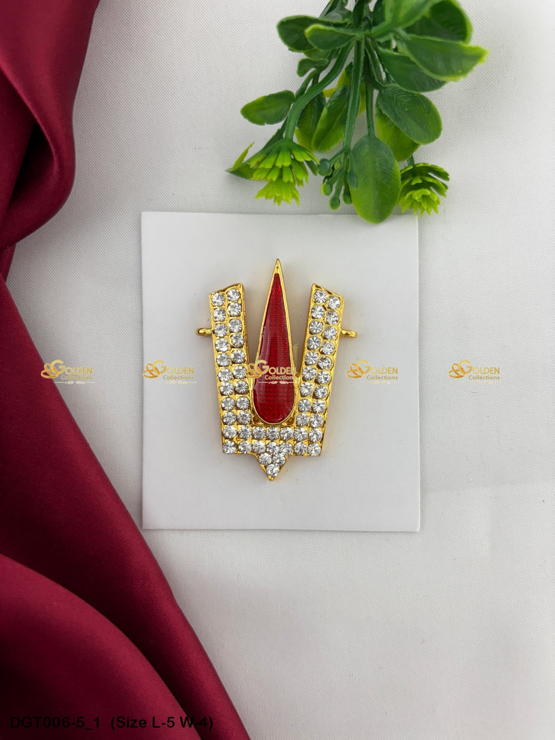 Vishnu Forehead Symbol Goldencollections Size: 5 x 4, Color: Multi, Style: Balaji Namam Image 1