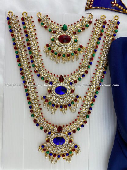 Ornate Jewellery Set for Divine Adornment-GoldenCollections