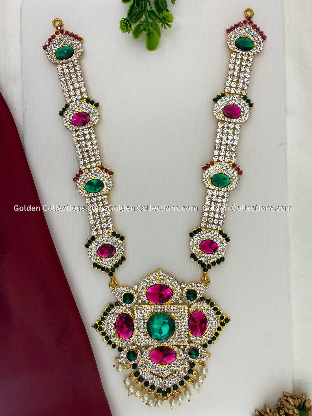 Stunning Beauty - Goddess Lakshmi Jewellery - GoldenCollections